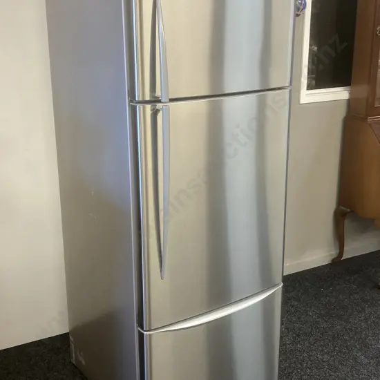 Fisher & Paykel E415H 3 Door Stainless Steel Fridge Freezer With Crisper Drawer, 411 Litre, #ALF272948
