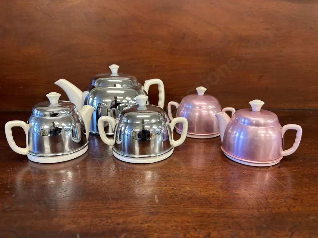 Assorted Everhot Style Teaware Image 1++