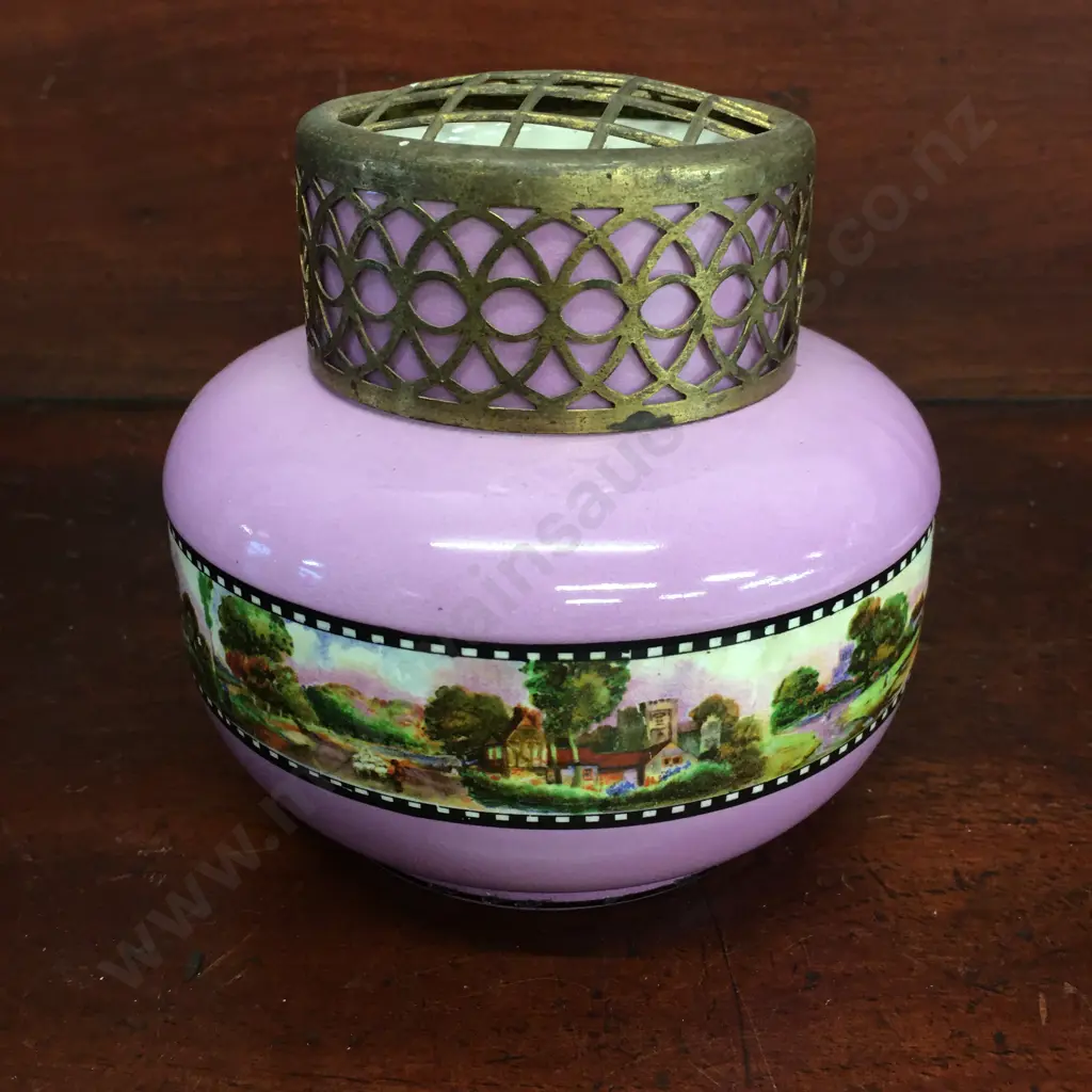 Falcon Ware Vase # 4180 H13cm Image 1++