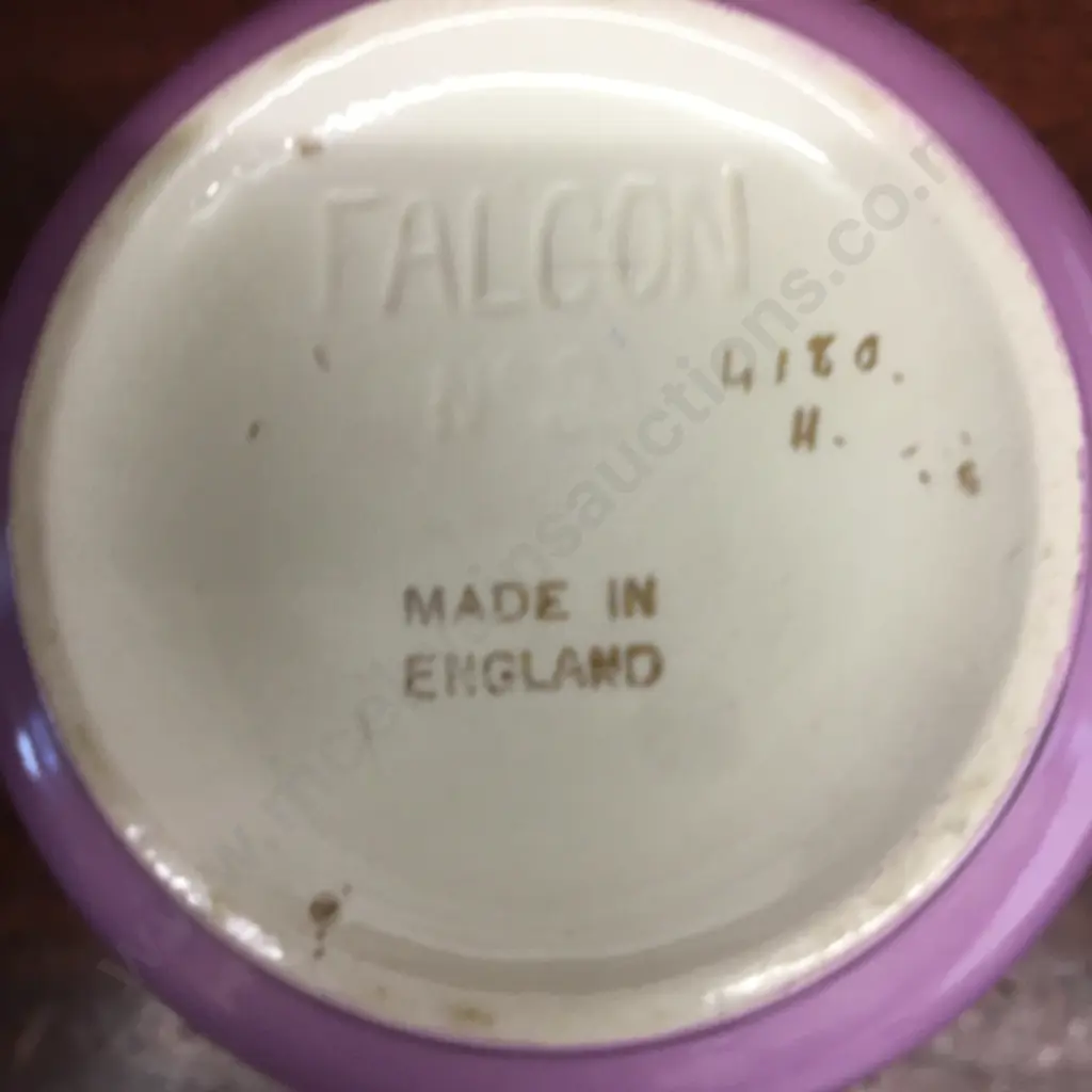 Falcon Ware Vase # 4180 H13cm Image 1++