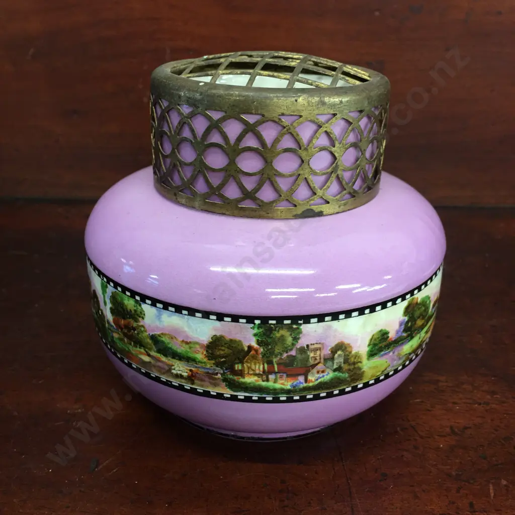 Falcon Ware Vase # 4180 H13cm Image 1++