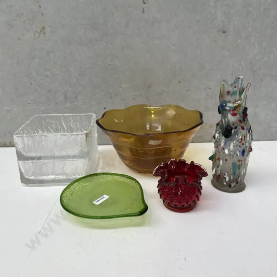 Assorted Art Glass Items