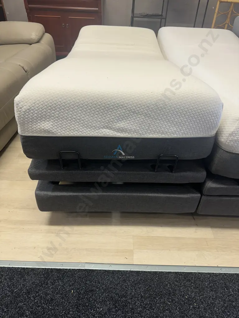 Adjusta Bed Dual Queen (75 x 203 x 2) Split Base, Wireless Remotes, Massage Therapy, Anti-Snore, Zero Gravity Image 1++