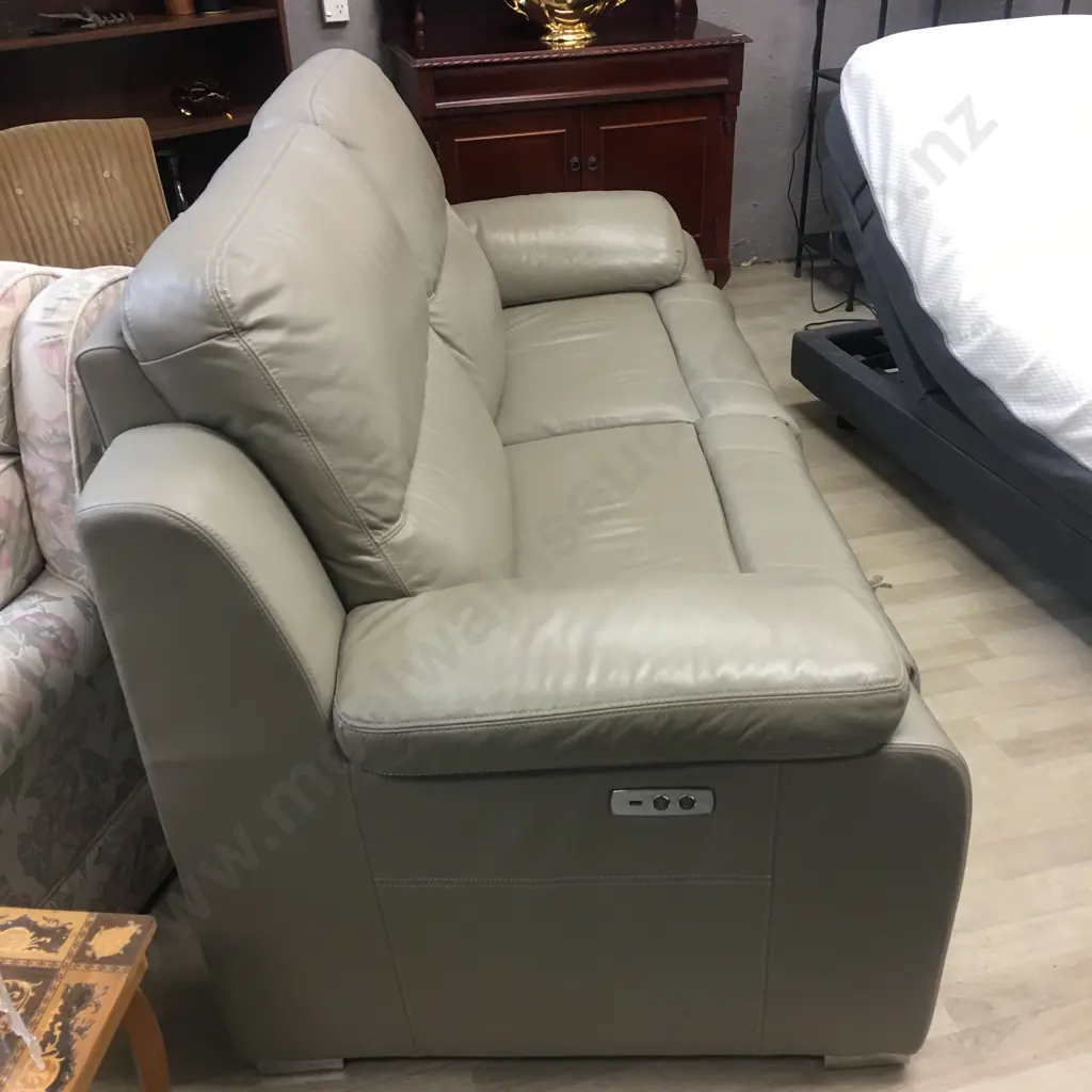2.5 Seater Mocha Leather Synergy Electric Recliner Sofa. USB Ports Both Sides Image 1++