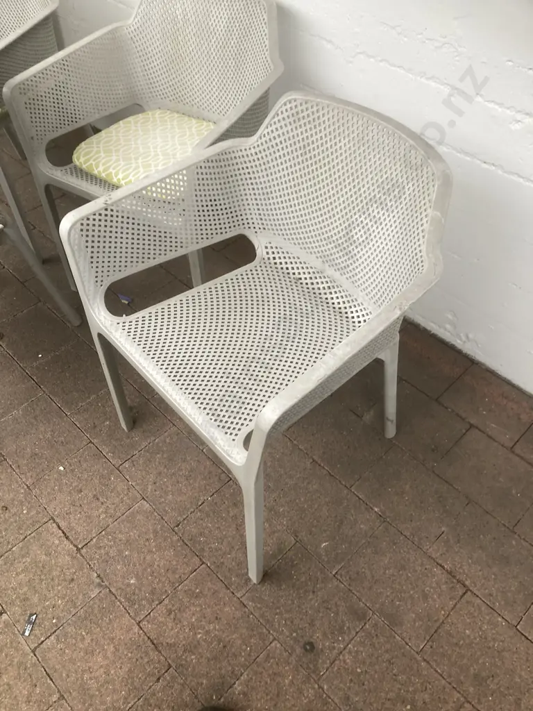 Painted Wooden Nouveau Rectangular Garden Table 161x90cm With 4 Plastic Outdoor Dining Armchairs, Green / Cream Cushions Image 1++