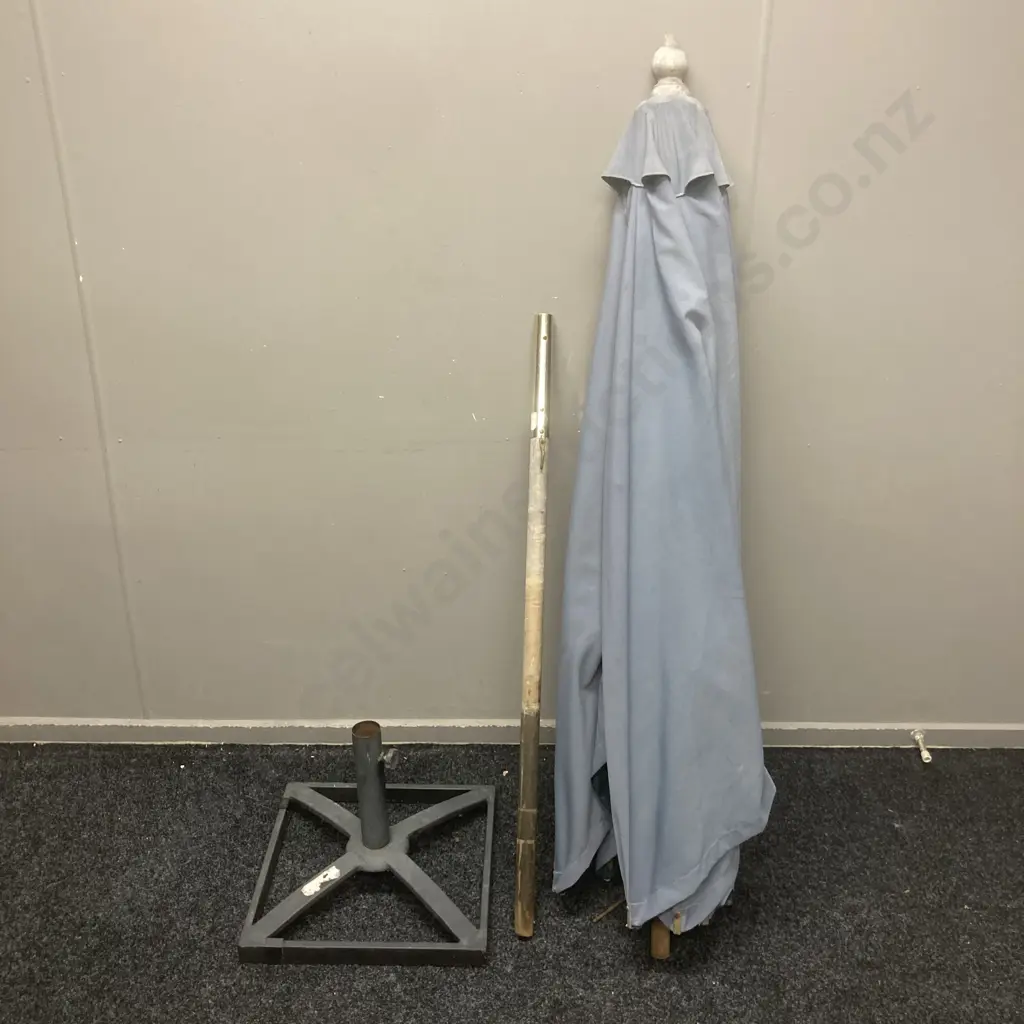 Large Wooden / Fabric Sun Umbrella With Steel Stand Image 1++