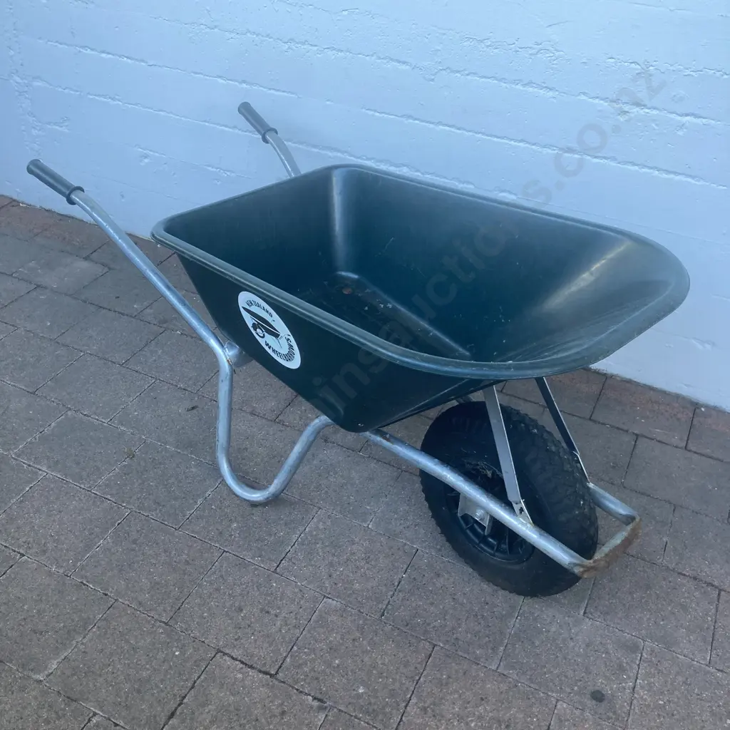 New Zealand Wheelbarrows Parker Wheelbarrow Image 1++