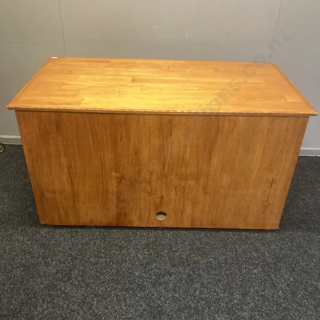 Vintage Wooden Sideboard / TV Stand. H68 W125 D65cm Image 1++