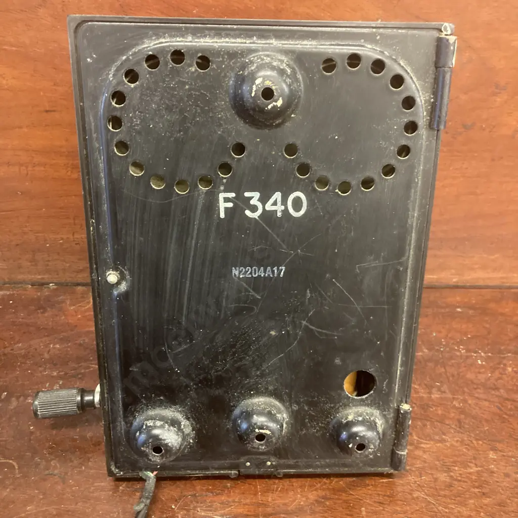 1970s Wall Mounted Bakelite Telephone Ericsson Telephones Ltd (England), N2204A17, NZPO No F340 Image 1++
