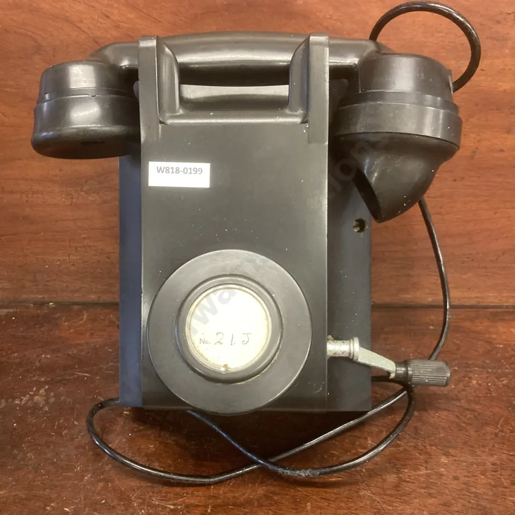1970s Wall Mounted Bakelite Telephone Ericsson Telephones Ltd (England), N2204A17, NZPO No F340 Image 1++