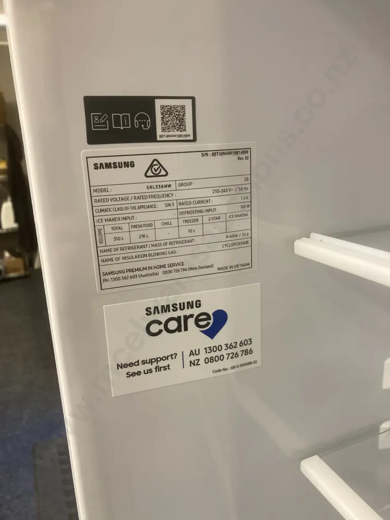 Samsung 310L Bottom Mount Fridge Freezer SRL336NW - White Image 1++