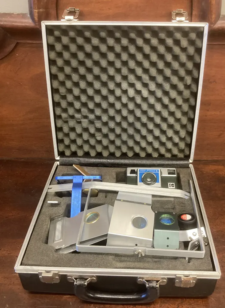 Kodak Instatech X Close-Up Camera Kit In Case Image 1++