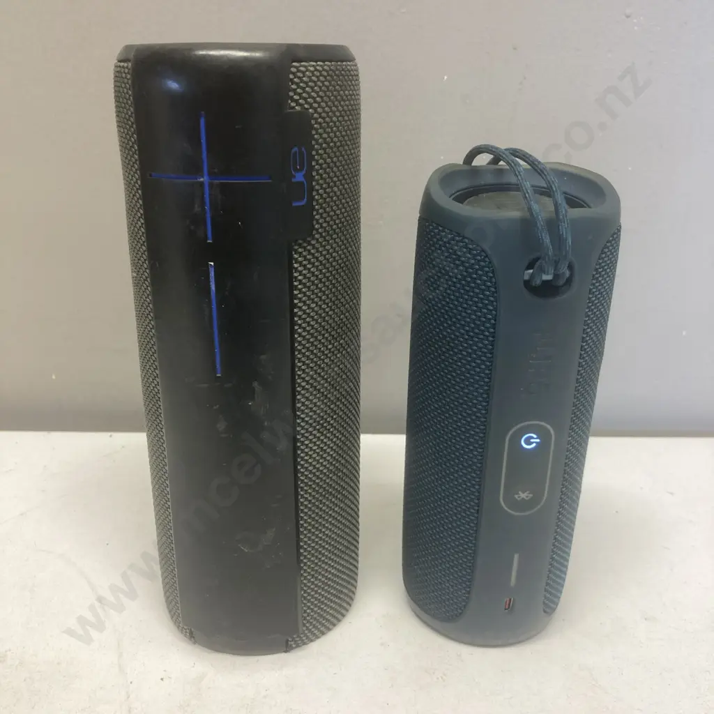 JBL Flip5 Portable Bluetooth Speaker & UE Boom (Missing its Base) Image 1++