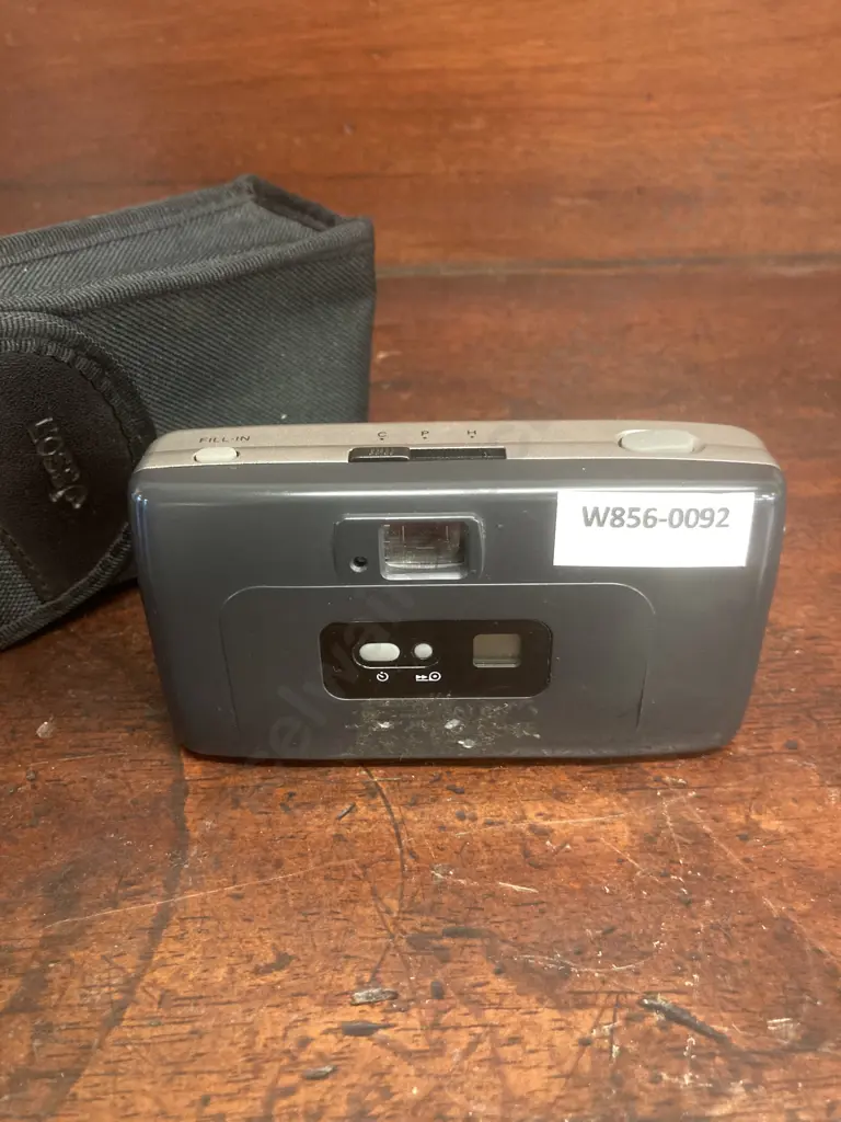 Minolta Riva AF35 35mm Film Camera Auto Focus, Exposure & Flash. Self Timer With Case (Sold with -92) Image 1++