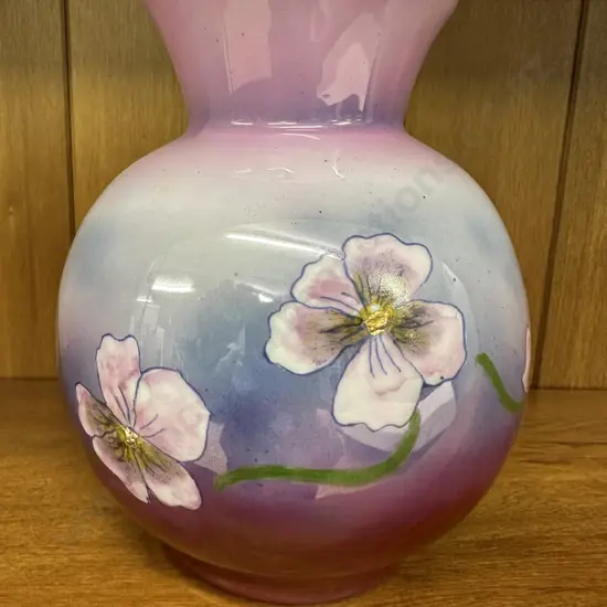 Hand Painted Vase By Dean Ballard Auckland 1992 (Unable to Sell, Donated)