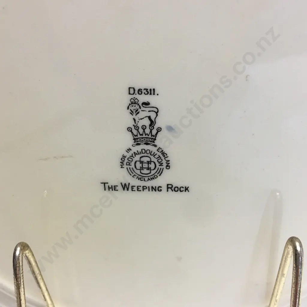Vintage Royal Doulton Weeping Rock In Mountains Decorative Plate #D6311 Image 1++