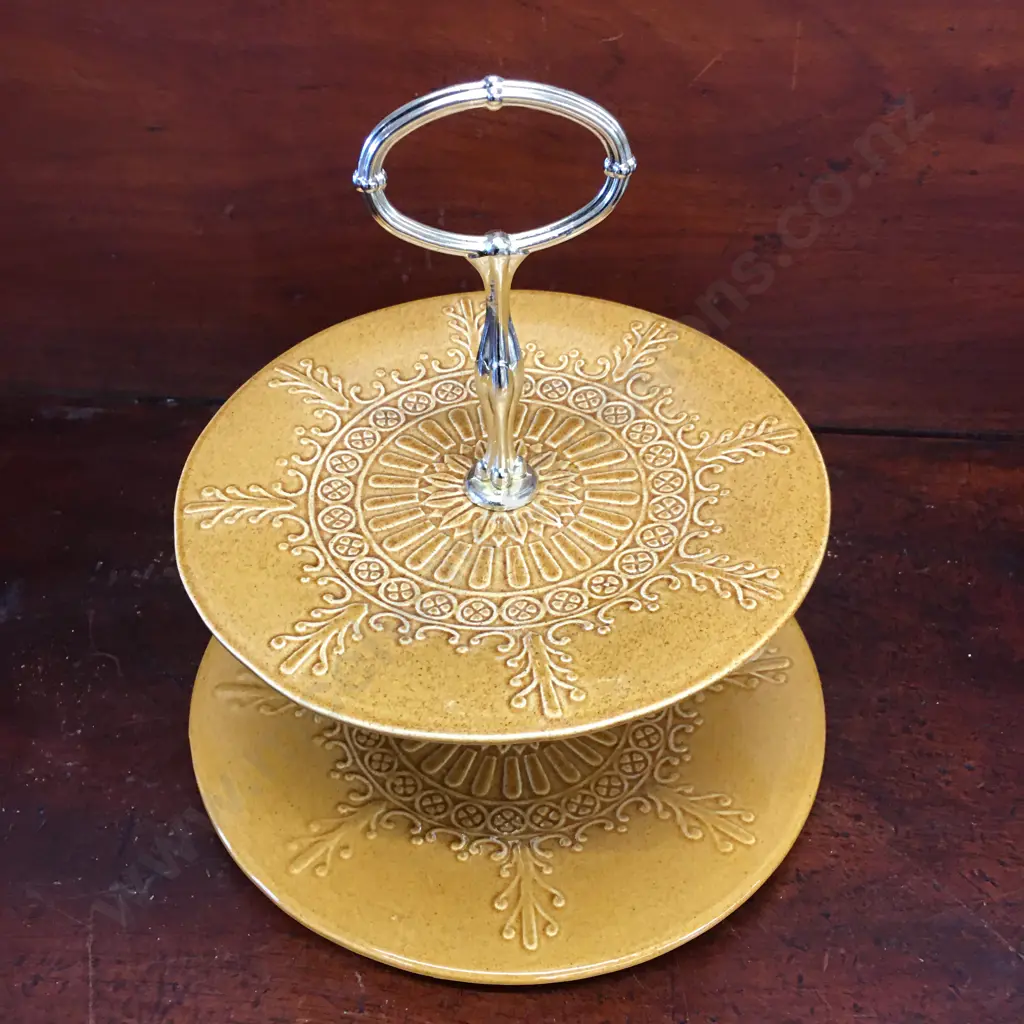 Vintage Irish Ceramics & Crafts Two Tiered Serving Plate With Handle H24cm. Image 1++