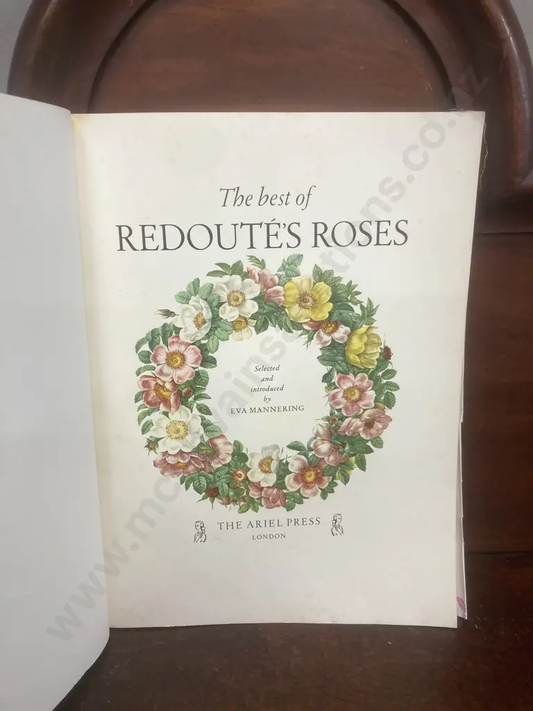 The Best of Redouté's Roses Selected by Eve Mannering 3rd Edition Ariel Press 1972 Image 1++