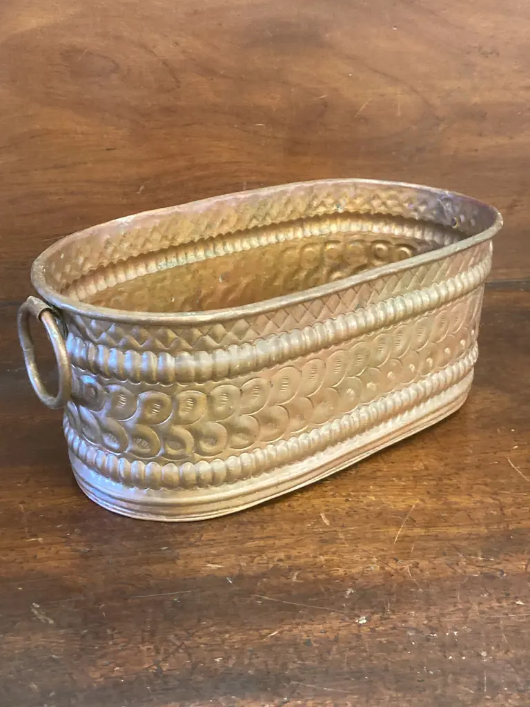 Copper Trough Planter With Rings Each End. H14 W37 D18.5cm Image 1++