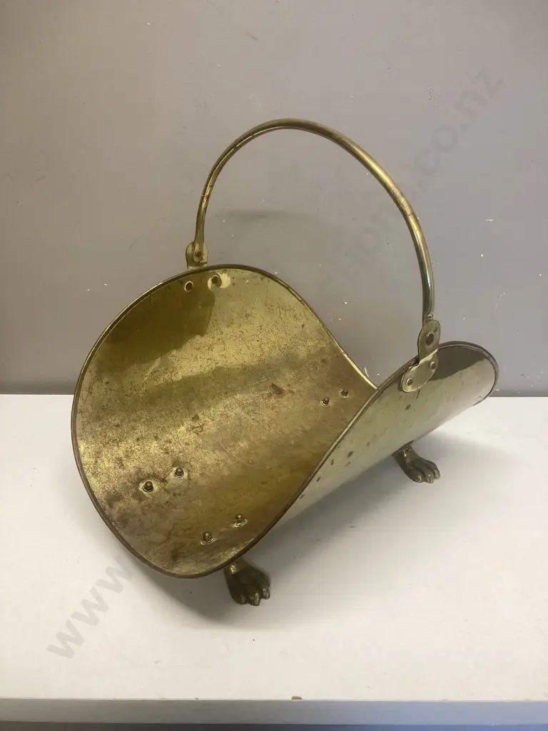 Vintage Brass Log Holder With Claw Feet. H42 W44 D34cm Image 1++