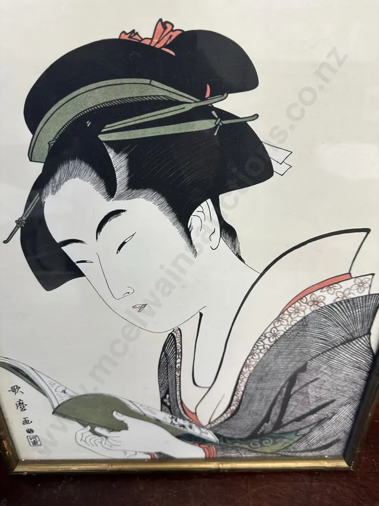Framed Artwork Boho Japanese Lady Reading Book H48,W36cm. Image 1++