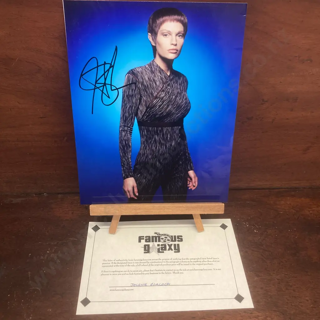 Jolene Blalock - Star Trek Enterprise, Autographed 25 x 20cm Colour Photo With COA Image 1++