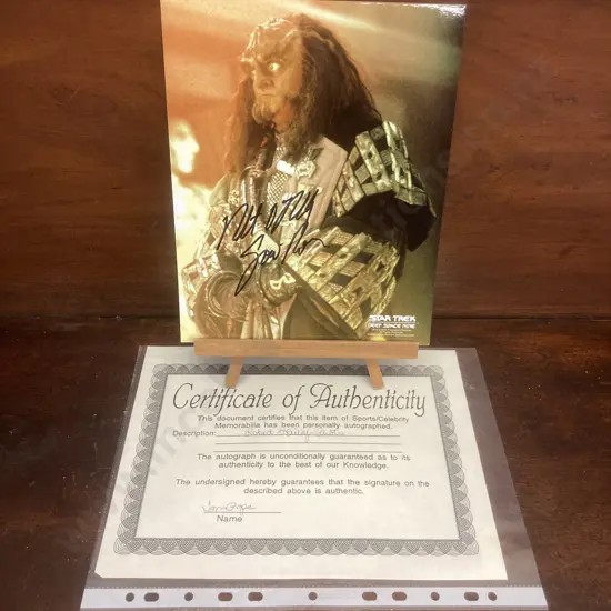 Robert O'Reilly - Star Trek Deep Space Nine, Autographed 25 x 20cm Colour Photo With COA