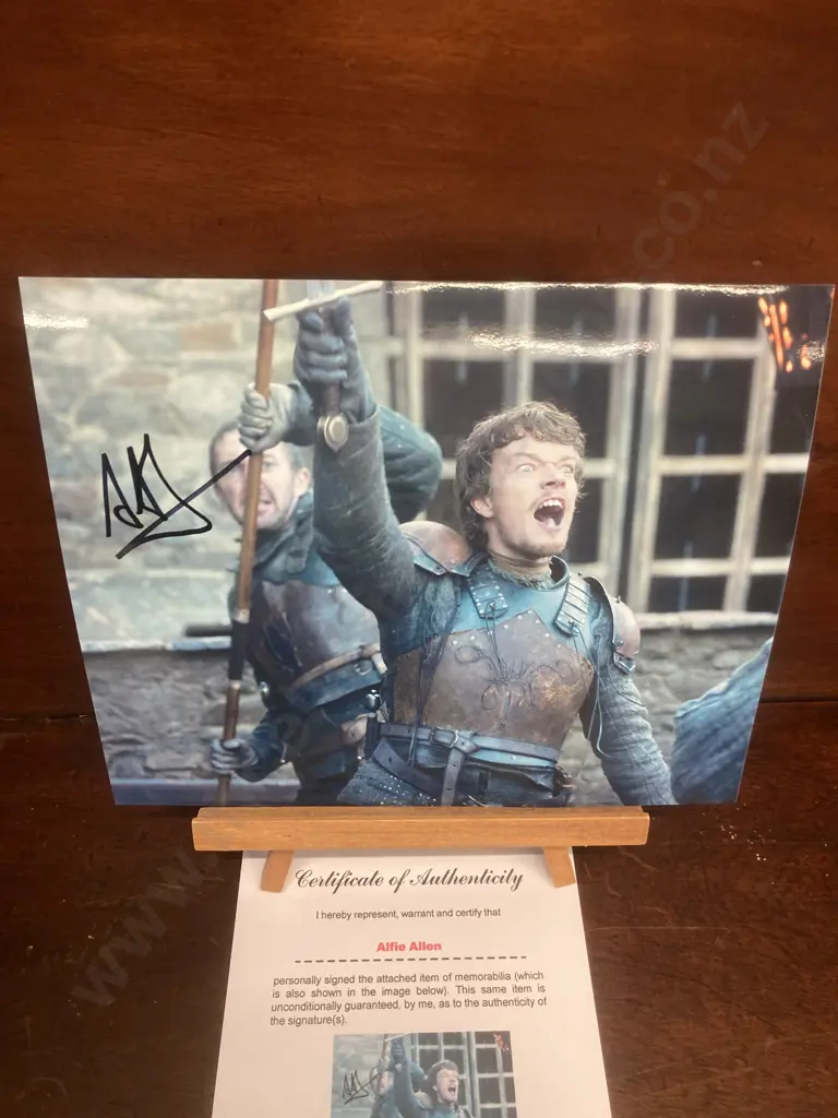 Alfie Allen - Game Of Thrones Signed Photo With COA. 21x25cm Image 1++