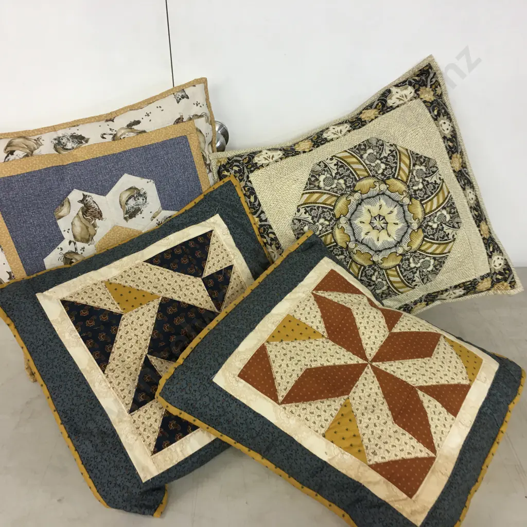 Selection Of  Patchwork Cushions x4 Including Cat Themed (Unable to Sell, Donated) Image 1++