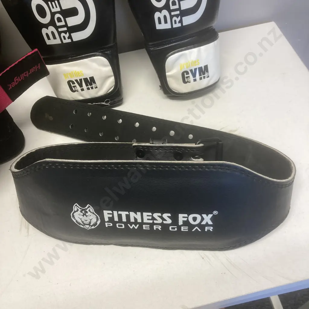 2 Pair of Boxing Gloves, RKA Focus Pads, Belts, Puma UK8 Football Boots Image 1++