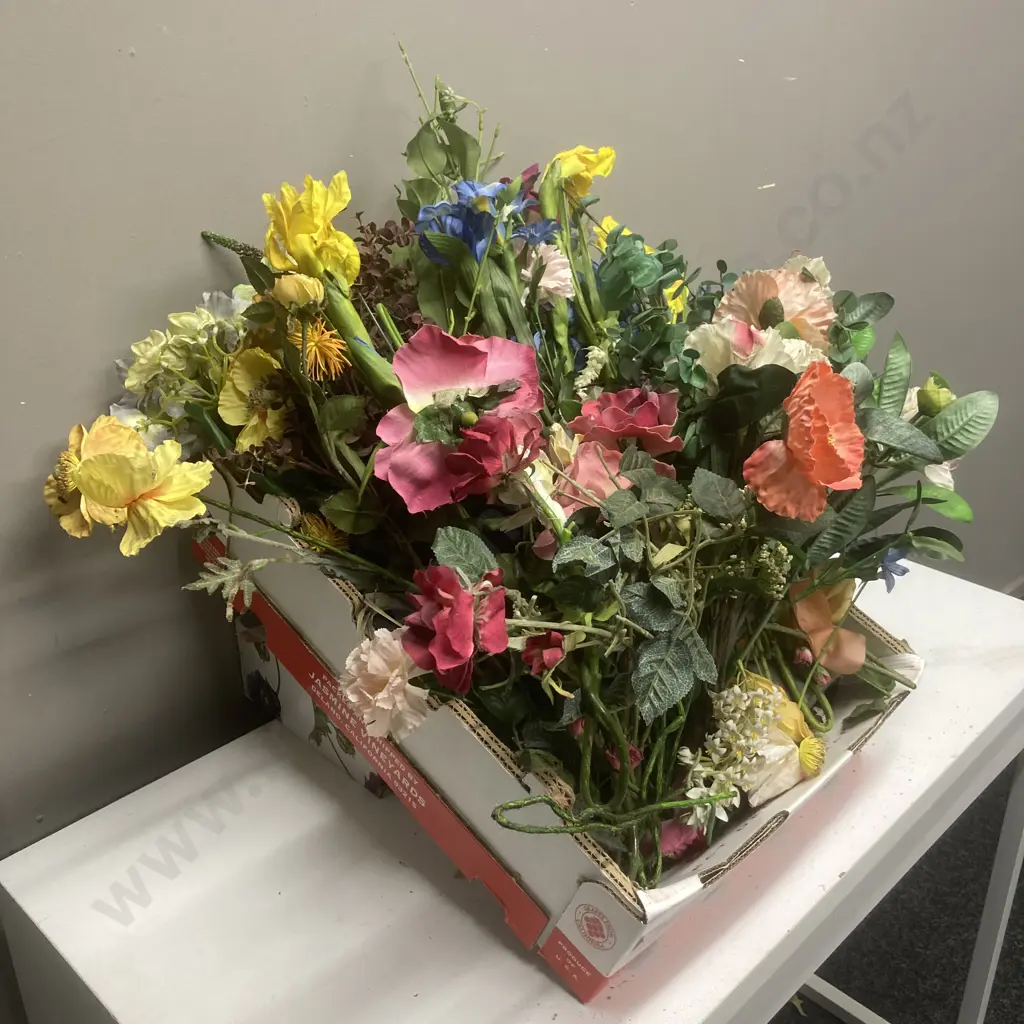 Assortment of Artificial Flowers Image 1++