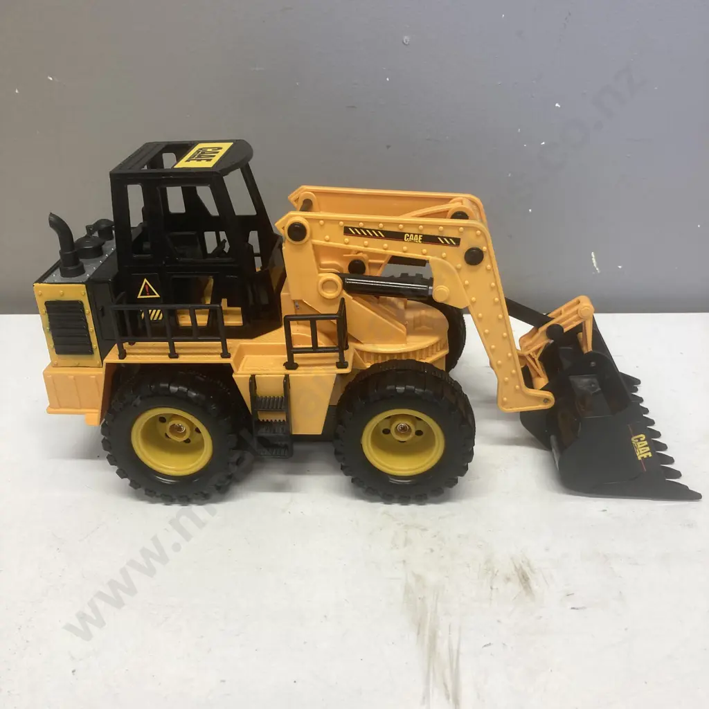 CAT Kids Toys, R/C Digger, Truck Missing Tyres & Small Toy Tank Image 1++