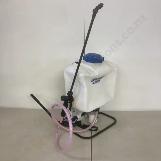 Solo 425D Backpack Sprayer (As Found Condition)