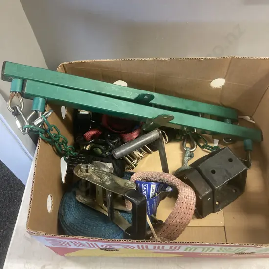 Box Lot, Lift Bars, Reid Trailers Hand Winch, Assorted Tie Down Straps