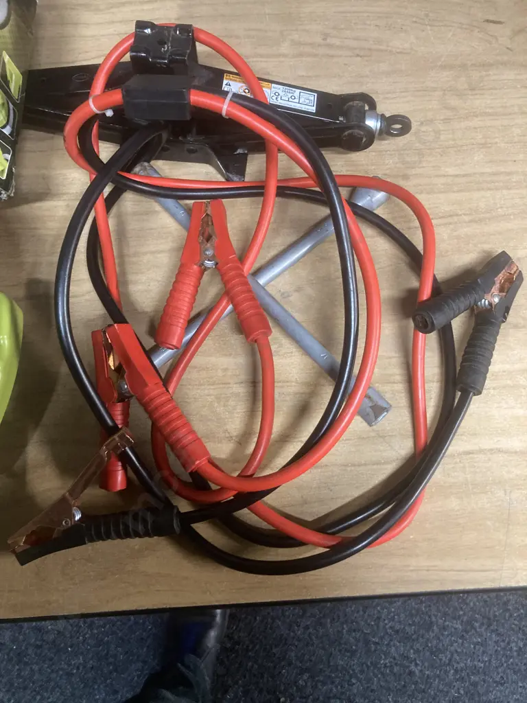 Jumper leads, Scissor Jack (No Handle). Rockwell Car Polisher, Wheel Brace Image 1++