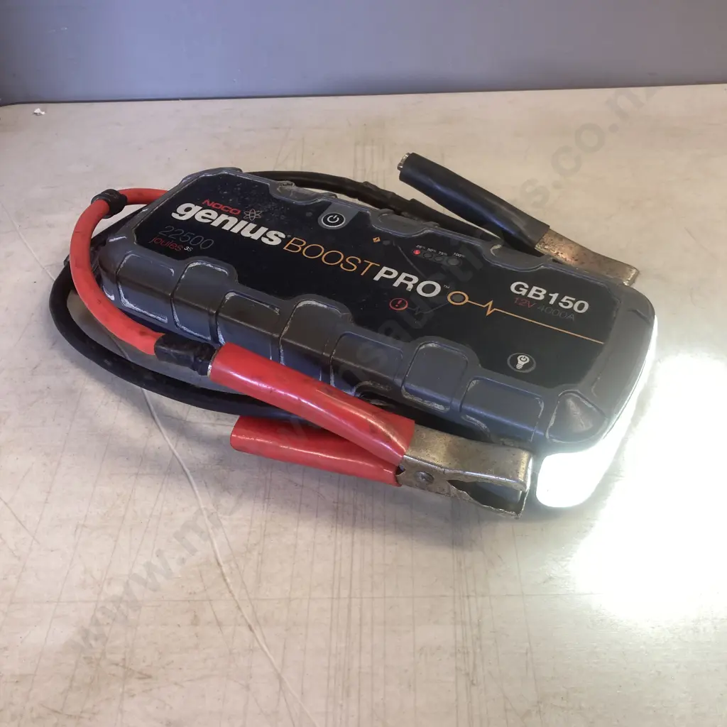 Noco Genius GB150 Boost PRO 4000A UltraSafe Lithium Jump Starter (No Lead) Image 1++