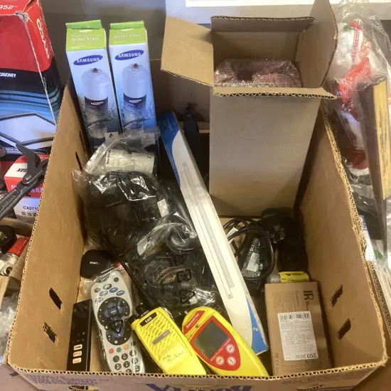 Box Lot Samsung Filters, Electronics Etc
