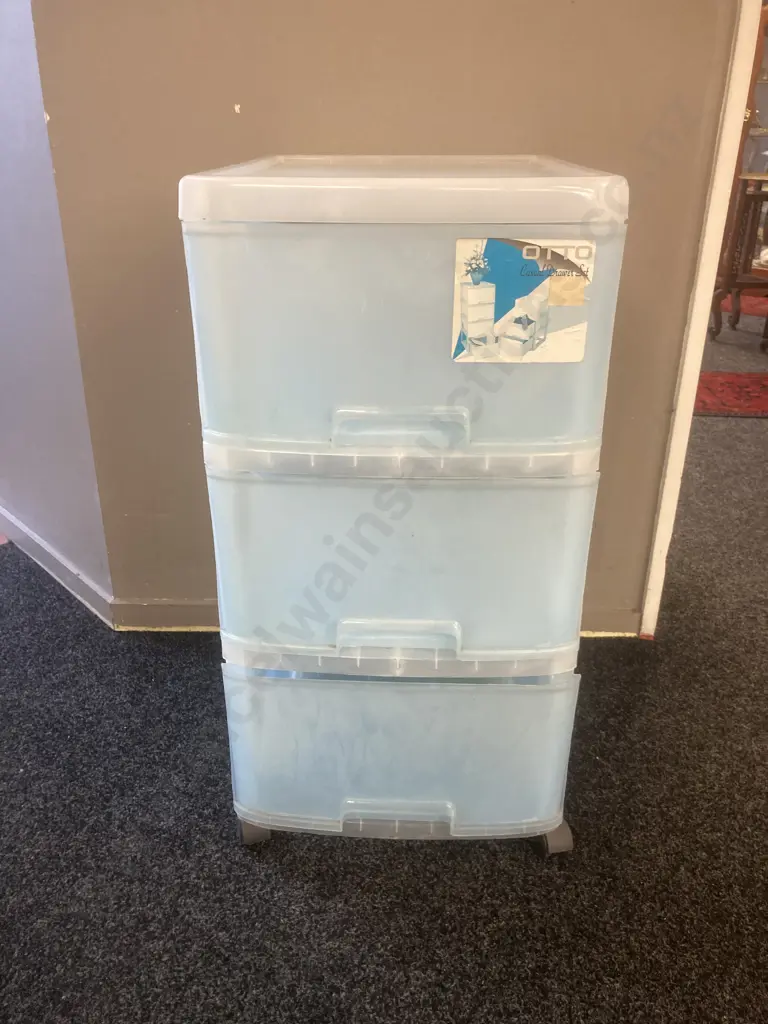 Otto Casual Plastic 3 Drawer Storage Tower, Mobile. H78 W39 D49cm Image 1++