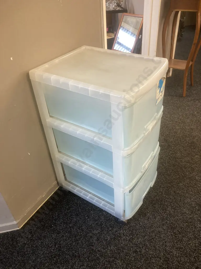 Otto Casual Plastic 3 Drawer Storage Tower, Mobile. H78 W39 D49cm Image 1++