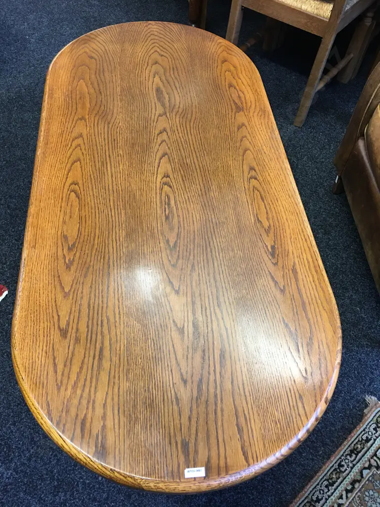 Vintage Traditional Style Oval Oak Coffee Table. H48 W138 D63cm Image 1++