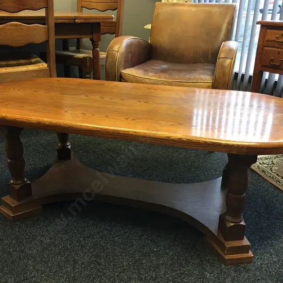Vintage Traditional Style Oval Oak Coffee Table. H48 W138 D63cm