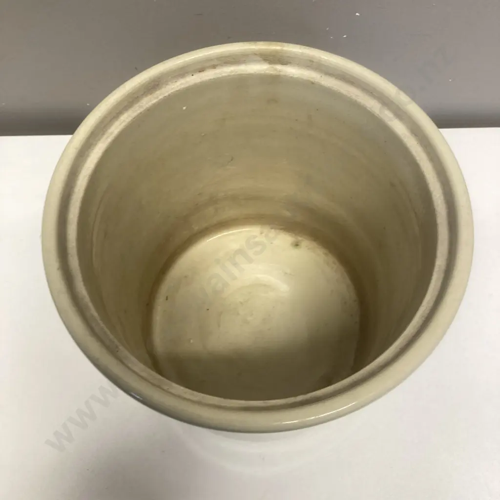 Antique Stoneware Crock. 24 x 24cm Image 1++