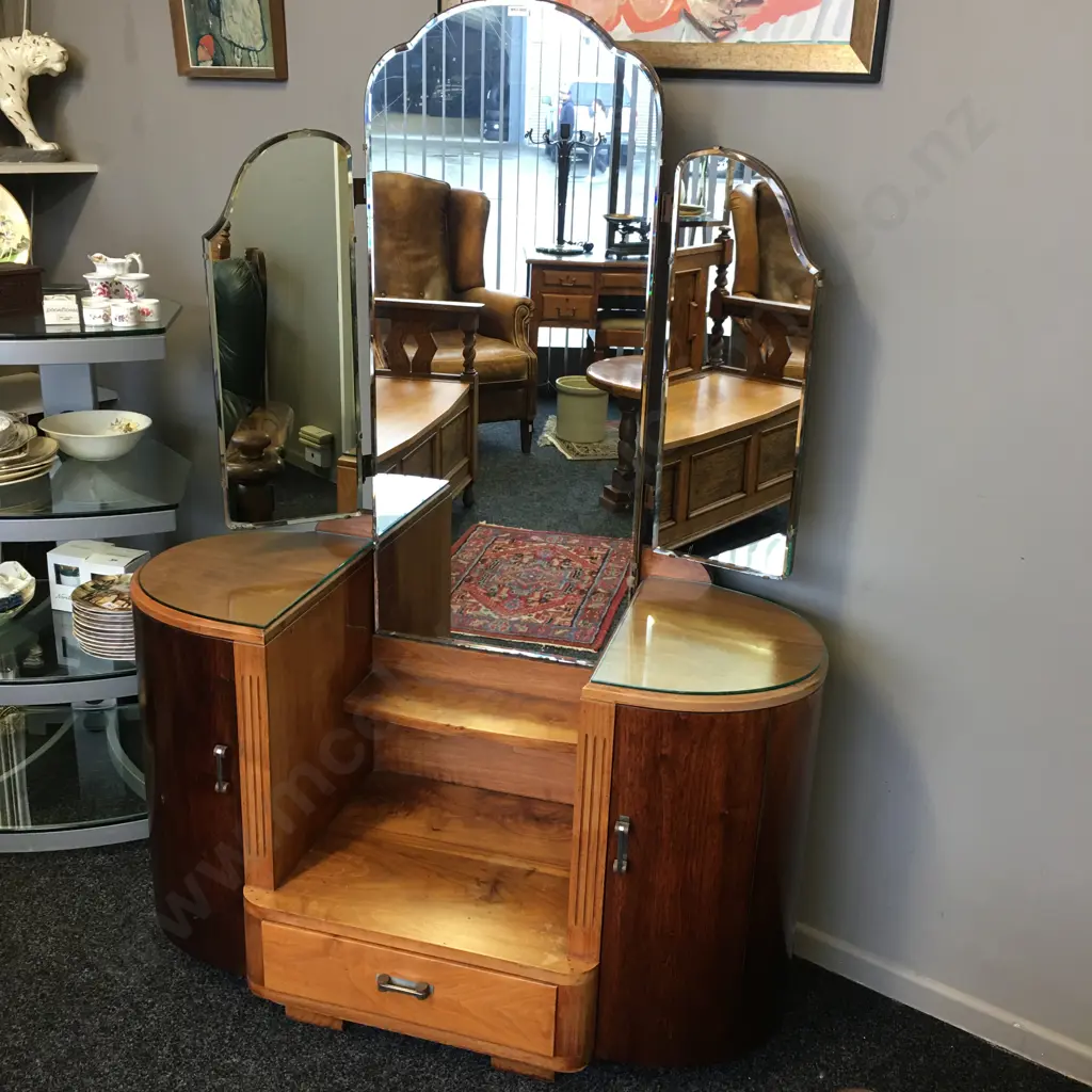 Art Deco Walnut Dressing Table, Wing Mirrors, Original Handles. H153 W107 D45cm Image 1++