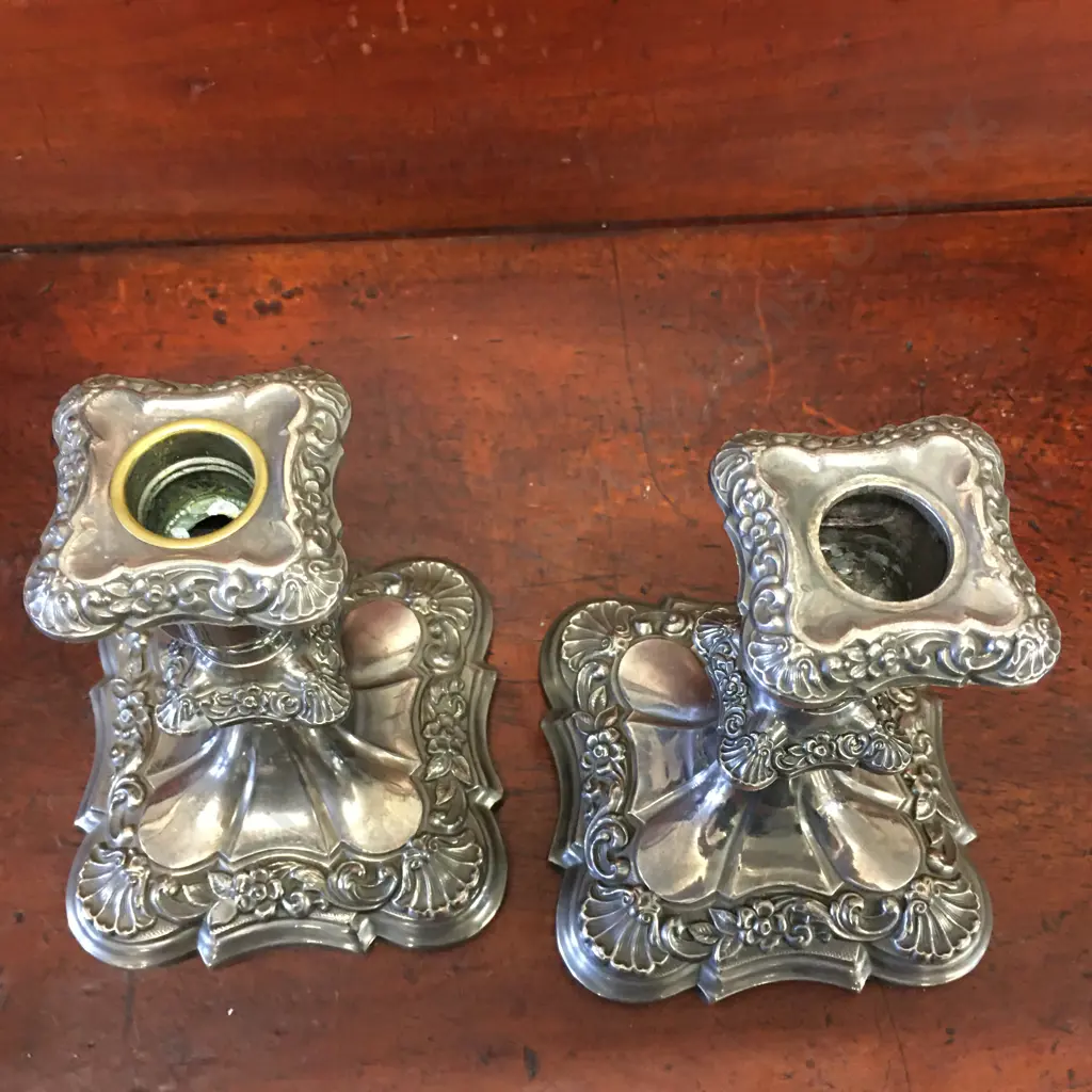 Pair Of Vintage Poole Old English Silver Plated Candlesticks 5015 H14cm. Image 1++