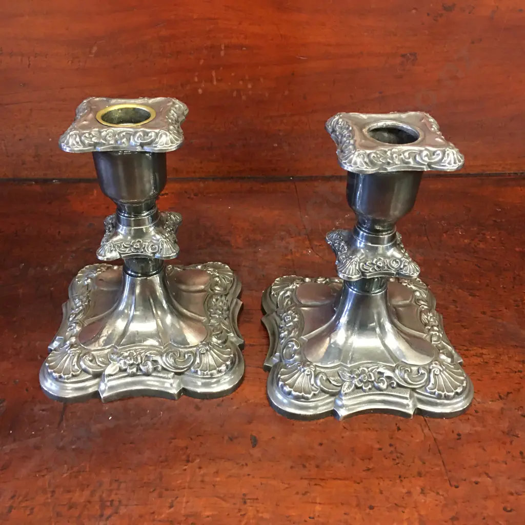 Pair Of Vintage Poole Old English Silver Plated Candlesticks 5015 H14cm. Image 1++