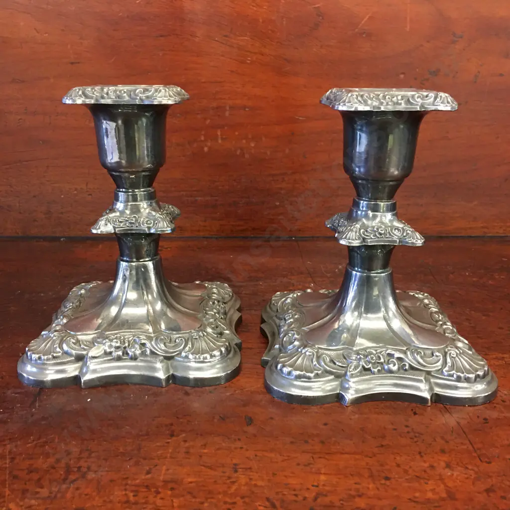 Pair Of Vintage Poole Old English Silver Plated Candlesticks 5015 H14cm. Image 1++