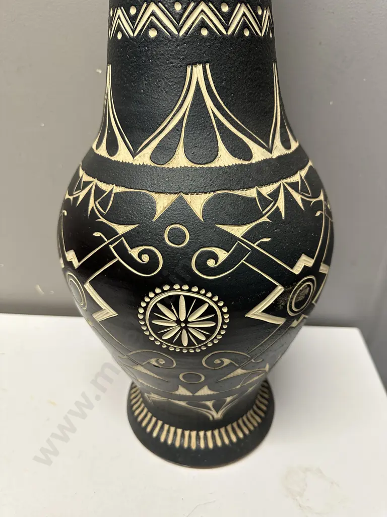 Vintage Black Pottery Floor Vase Earthen Ware Factory Image 1++