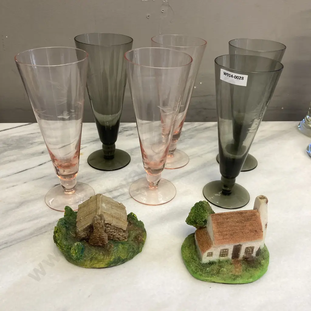 Set of 6 Vintage Etched Fluted Glasses. H18cm & Pair of Vintage Rick Lewis Collection Miniatures Image 1++