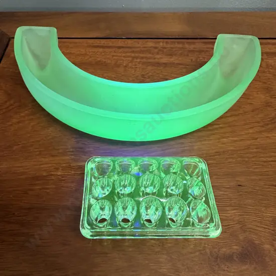 Uranium Glass Horse Shoe Vase & Frog
