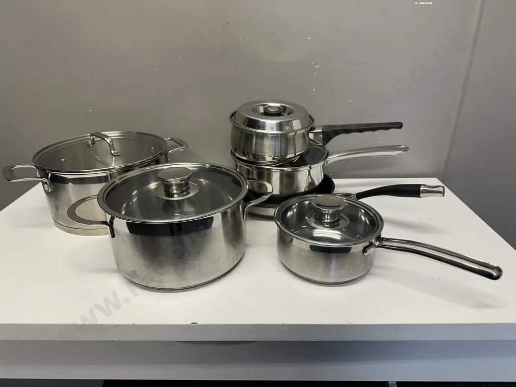 Pots & Pans Including Stockpots x2 Image 1++